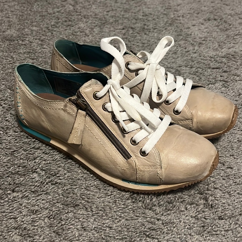 Boutique shoes